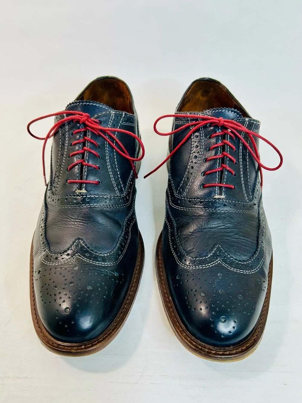 Mercanti Fiorentini Men’s Black Wingtip Oxfords, Laser Cut, Red Laces, size 9